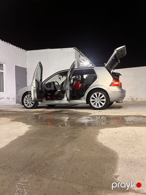 Subaru Impreza WRX diskləri 225/45 R17