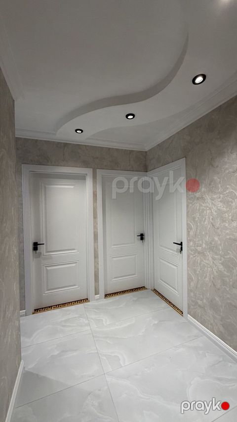 Satılır 3 otaqlı köhnə tikili 85 m²