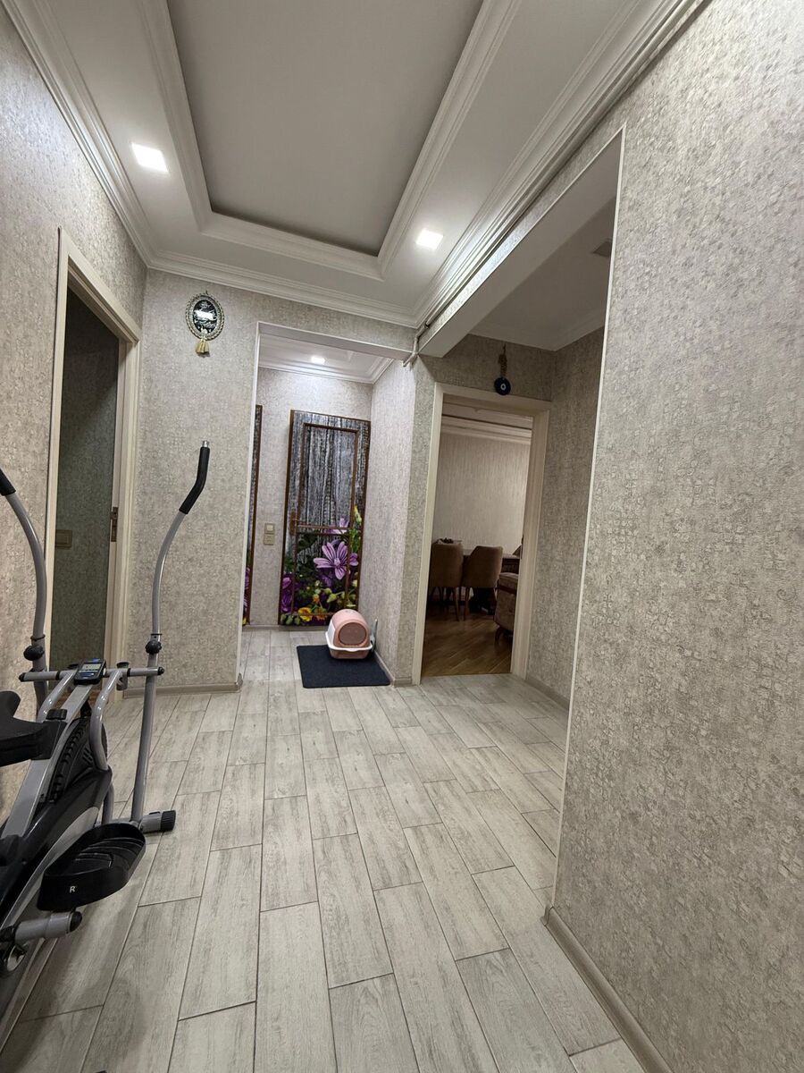 Satılır 3 otaqlı köhnə tikili 76 m² — Mənzil, Bakı (2)