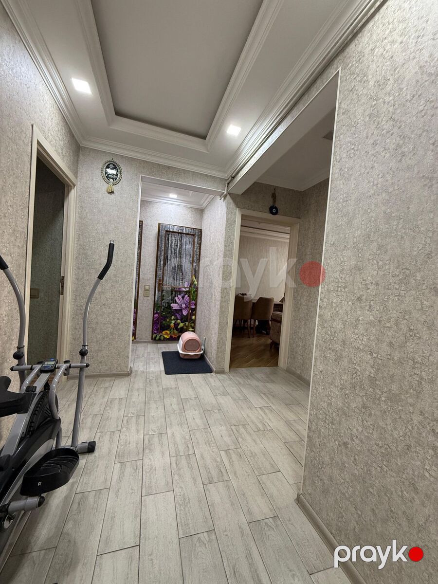 Satılır 3 otaqlı köhnə tikili 76 m² — Mənzil, Bakı (2)