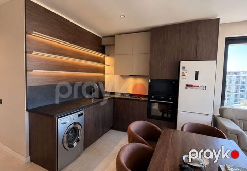 Mətbəx mebeli satılır 440₼. ölçü 2.50/2.73. Üzərində qaz moyka
