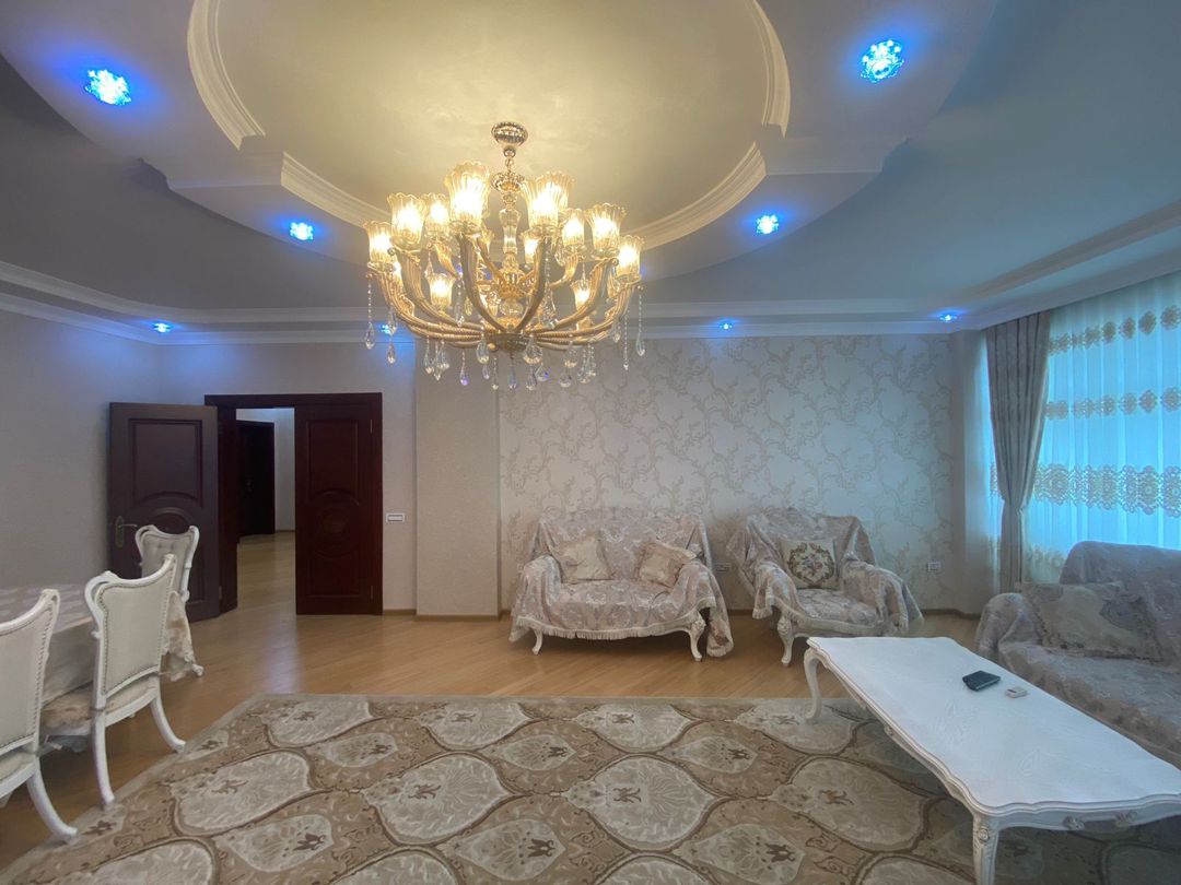 İcarəyə verilir 3 otaqlı yeni tikili 150 m² — Mənzil, Bakı (6)