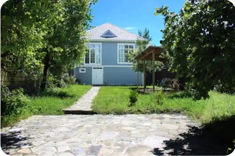 İcarəyə verilir 4 otaqlı həyət evi/bağ evi 150 m²