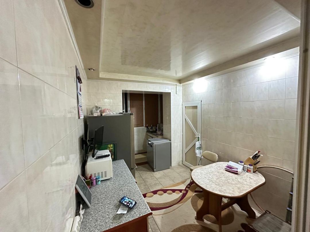 Satılır 4 otaqlı köhnə tikili 120 m² — Mənzil, Bakı (3)