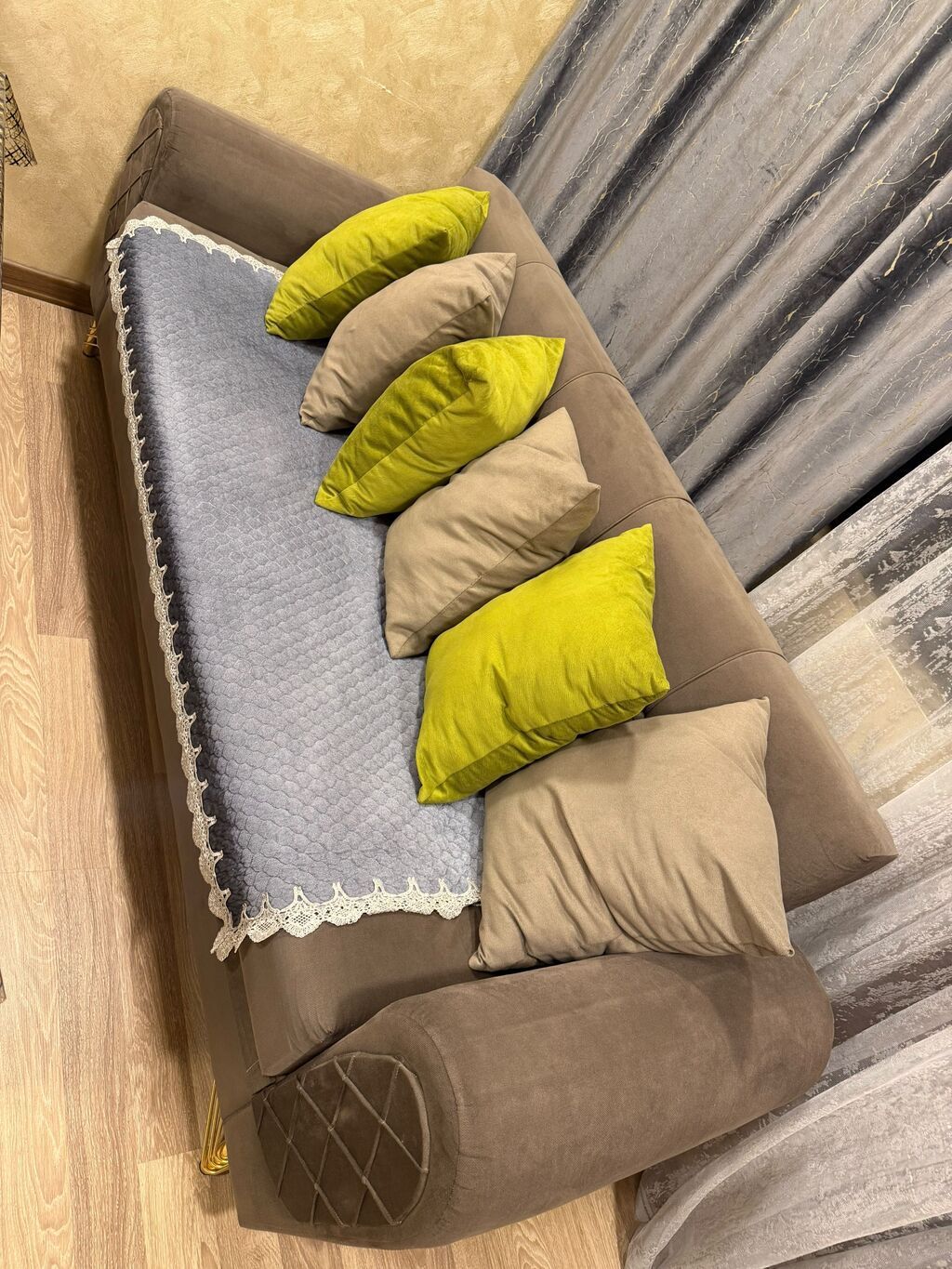 Divan, İşlənmiş, Açılan, Bazalı, Vеlur parça, Çatdırılma yoxdur — Mebel, Xırdalan (2)