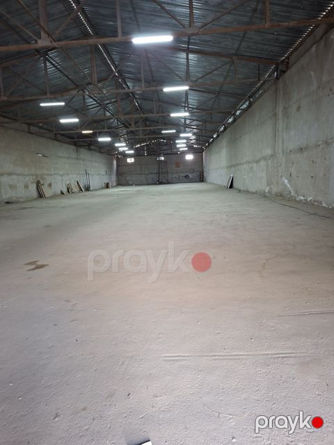 İcarəyə verilir obyekt 1000 m²