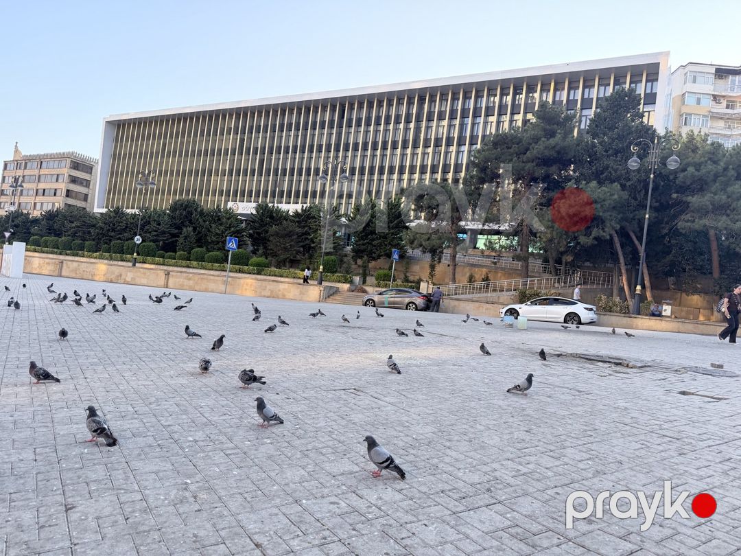 Satılır 3 otaqlı köhnə tikili 100 m² — Mənzil, Bakı (2)