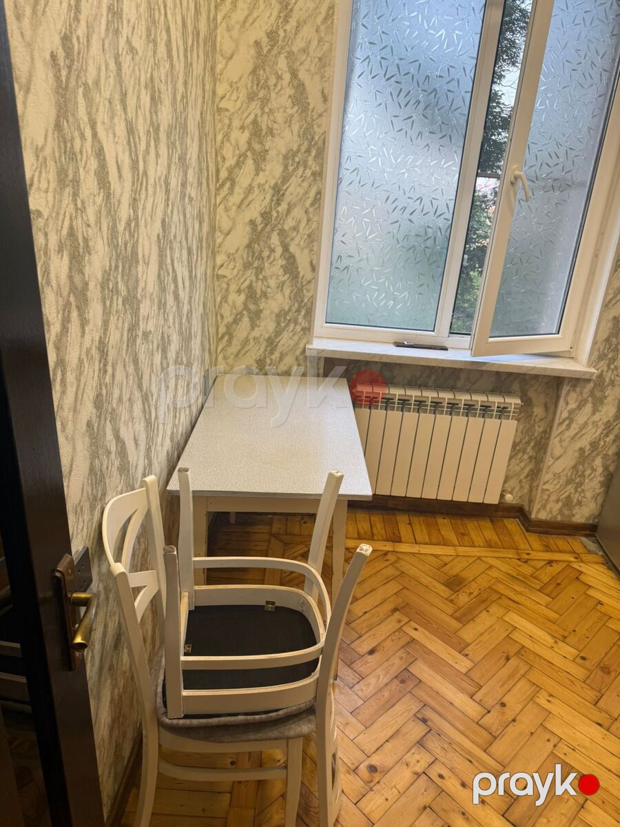 İcarəyə verilir 3 otaqlı köhnə tikili 90 m² — Mənzil, Bakı (7)