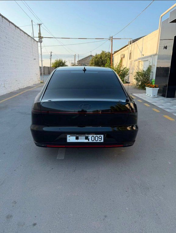 Hyundai Grandeur, 1.6 L, 1.49 kWh, 2025 il, 20 000 km — Avtomobillər, Bakı (4)