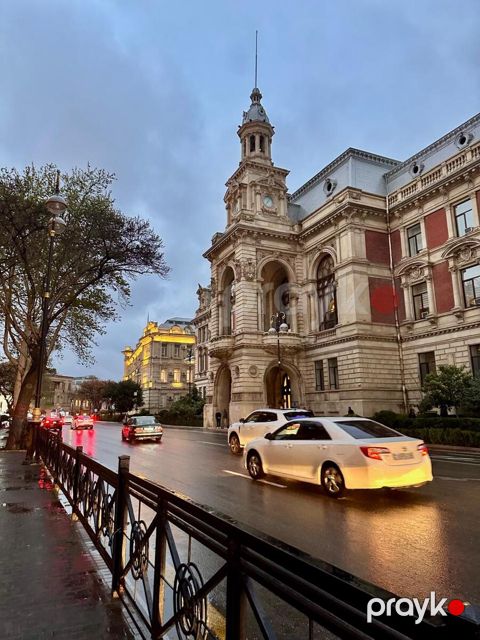 Satılır 2 otaqlı köhnə tikili 60 m² — Bakı