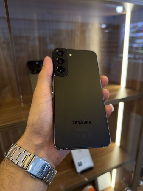 Samsung Galaxy S22 5G Phantom Black 128GB/8GB — Bakı