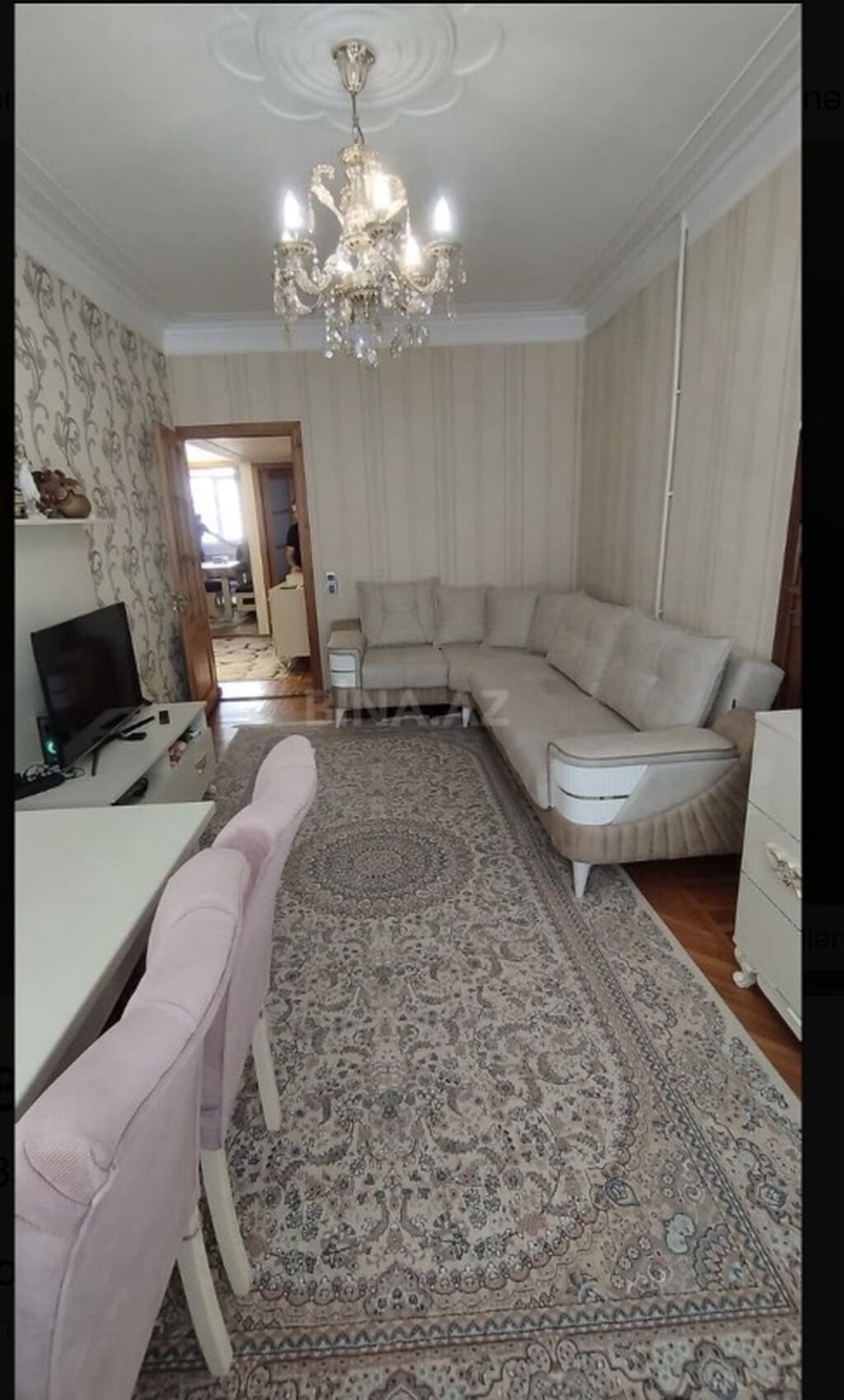 Bakı, 7-ci mikrorayon, 3 otaqlı, Köhnə tikili, m. Azadlıq Prospekti, 65 kv. m