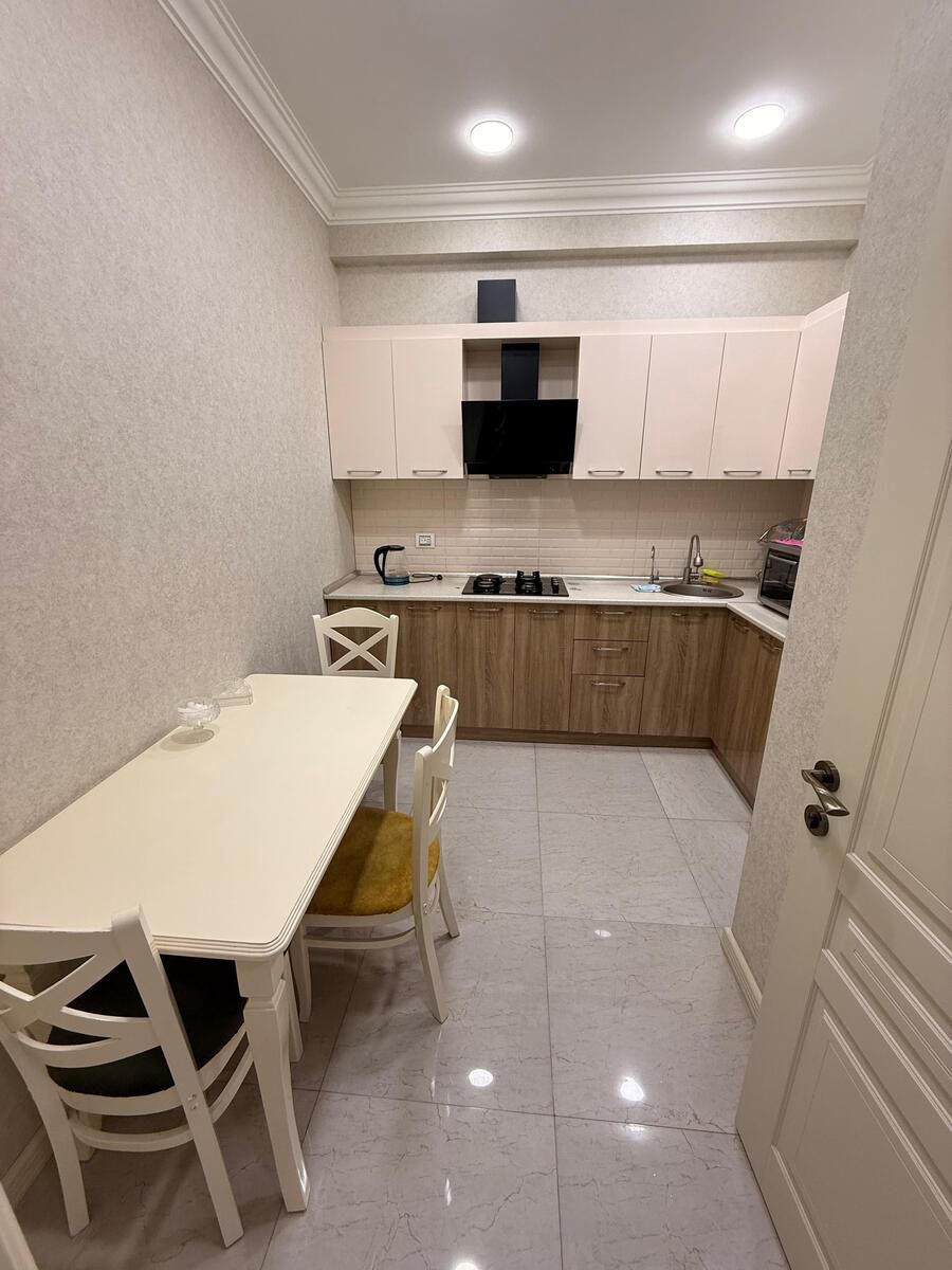 İcarəyə verilir 3 otaqlı yeni tikili 110 m² — Mənzil, Bakı (7)