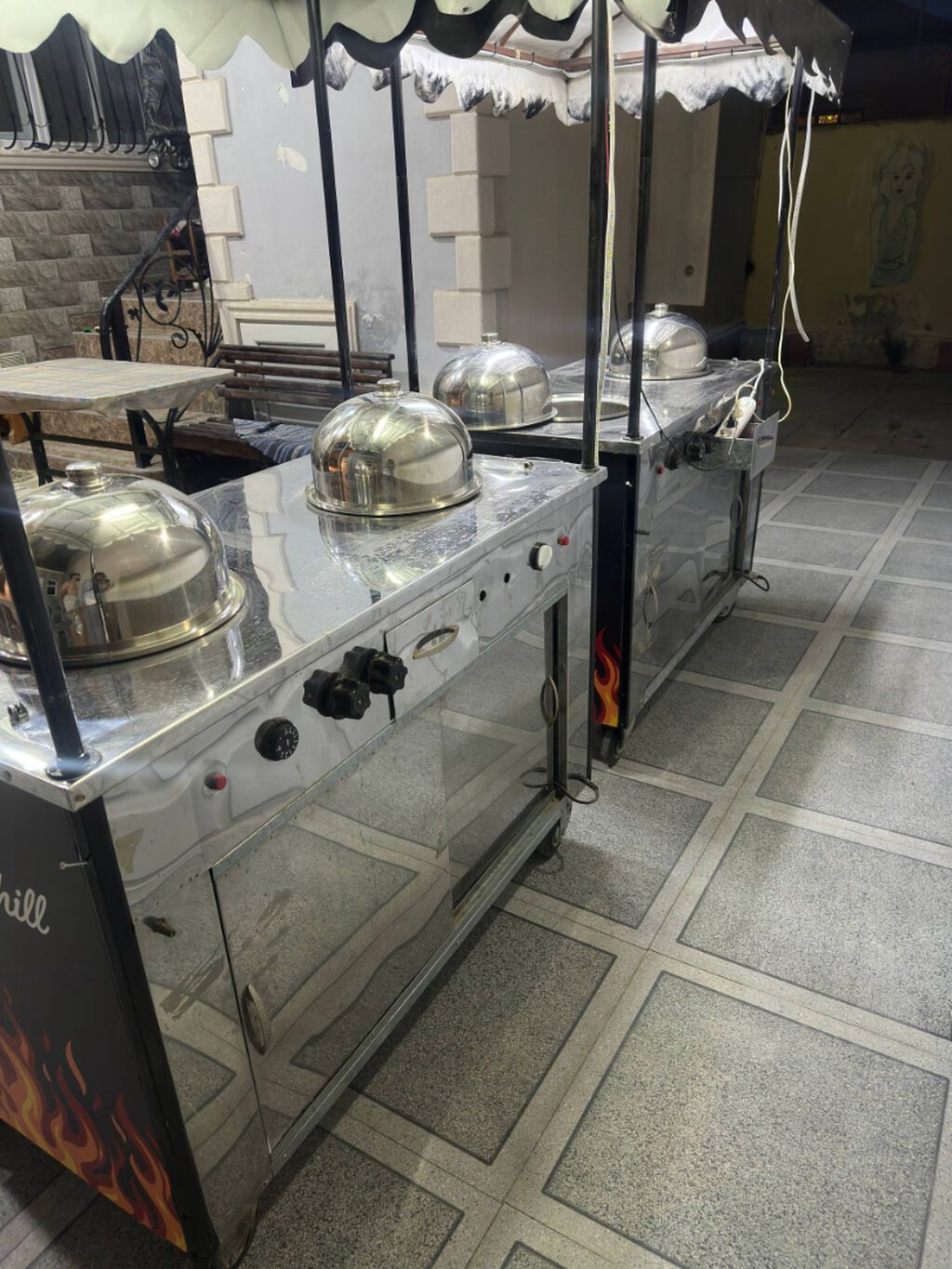 Mobil satış arabası Stendlər 2 ədəd - Təkərlı, daşınması rahat — Mallar, Xırdalan (3)