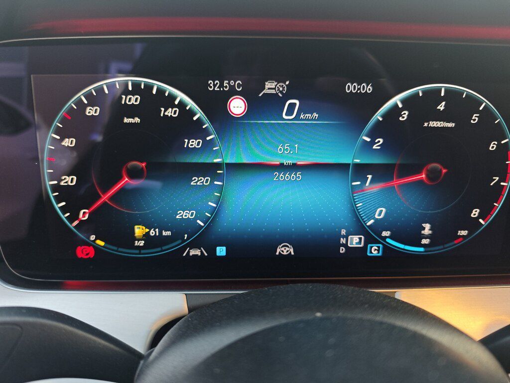 Mercedes E 250, 2.0 L, 2020 il, 26 000 km — Avtomobillər, Bakı (10)
