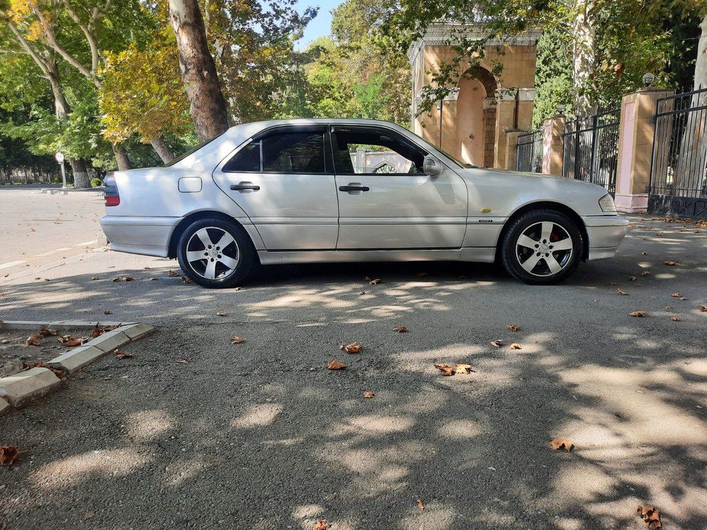 Mercedes C 200, 2.0 L, 1999 il, 326 000 km — Avtomobillər, Mingəçevir (10)