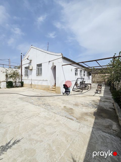 Satılır 3 otaqlı həyət evi/bağ evi 110 m²