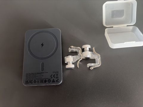 Mobil aksesuarlar dəsti - MagSafe uyğun portativ enerji bloku