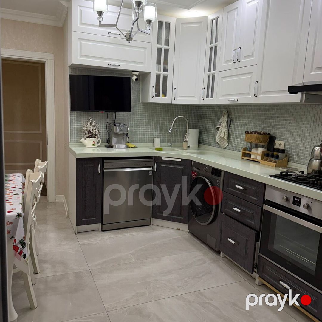 Satılır 3 otaqlı köhnə tikili 100 m² — Mənzil, Bakı (12)