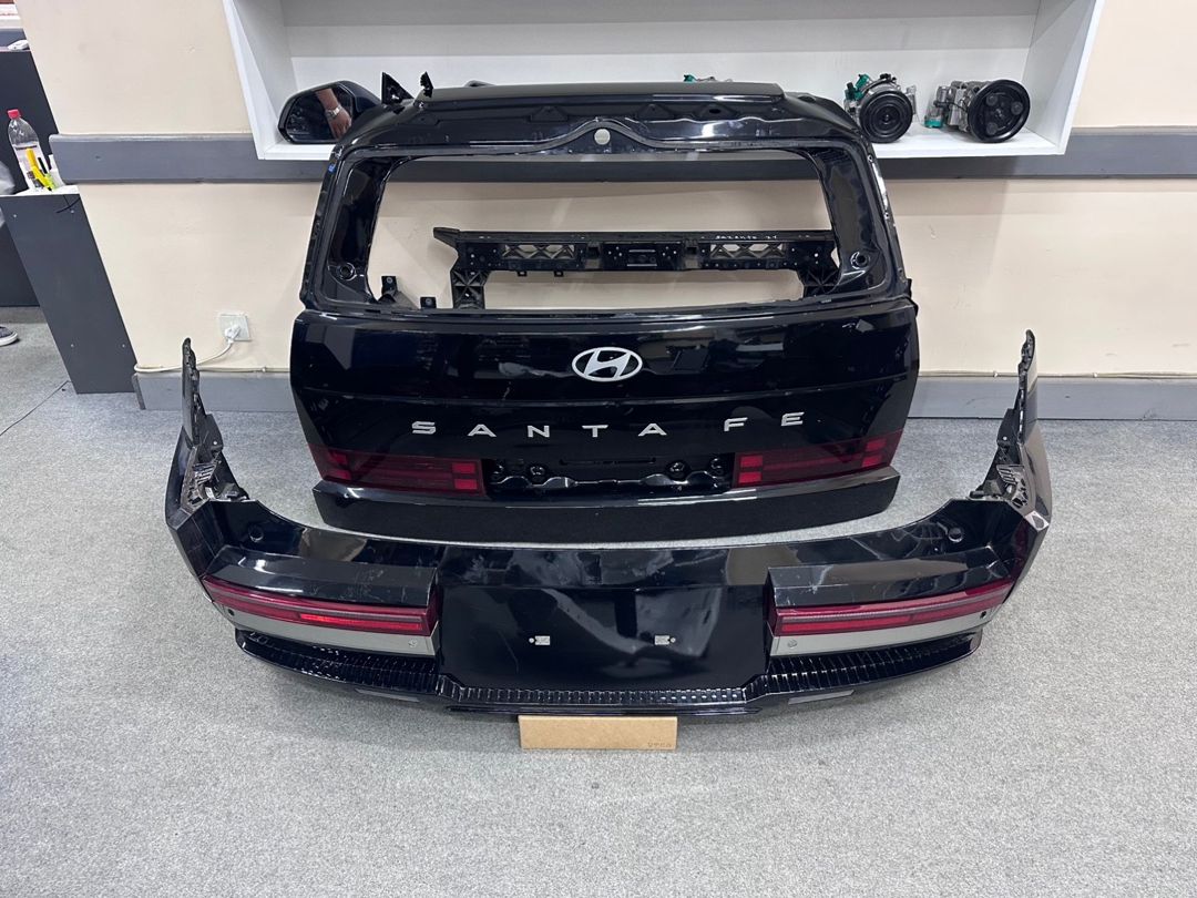Hyundai Santa Fe hybrid 2025 arxa ban hissələri — Ehtiyat hissələri və aksesuarlar, Bakı