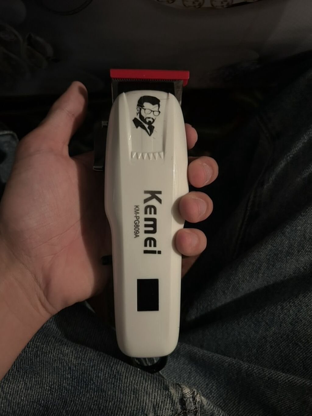 Kemei KM-PG809A saç kəsən/traş maşını - Simsiz işləmə: Korpusda LED — Elektronika, Gəncə (2)