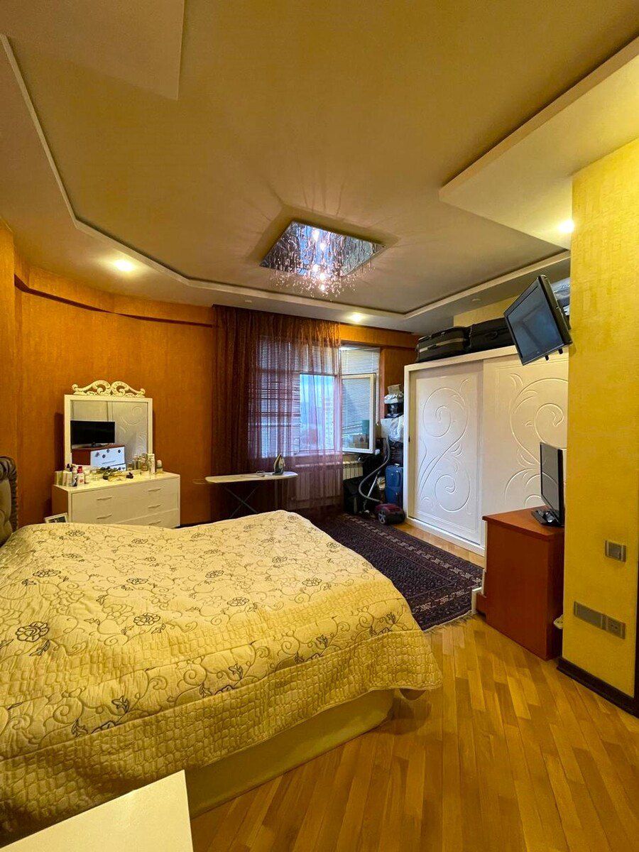 Satılır 4 otaqlı yeni tikili 198 m² — Mənzil, Bakı (4)