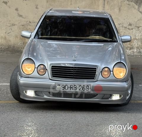Mercedes E 220, 2.2 L, 1998 il, 245 000 km — Bakı