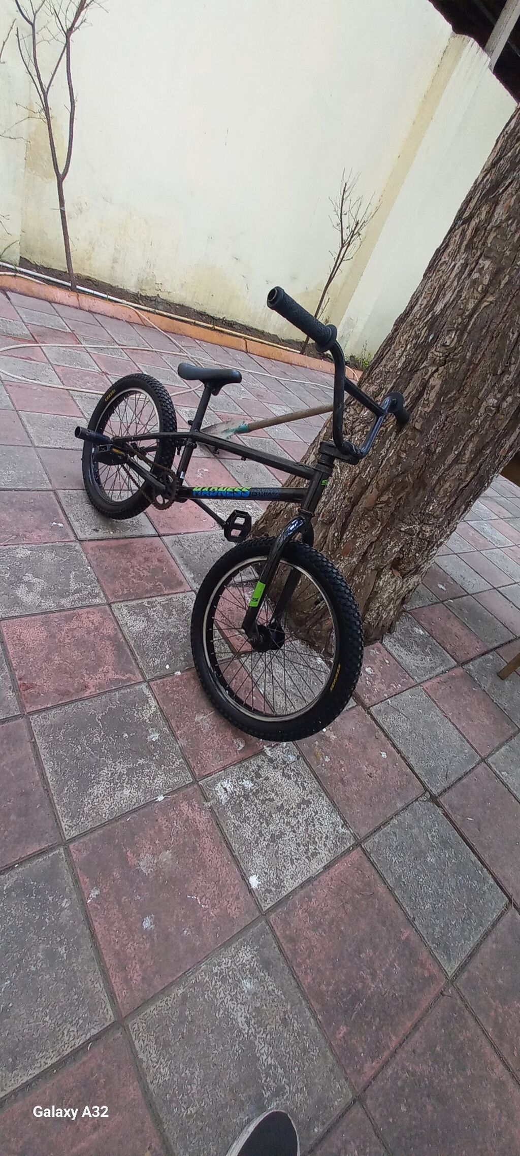 BMX tipli uşaqlar/yeniyetmələr üçün velosiped - Rəng: qara, yaşıl — BMX, Bakı (3)