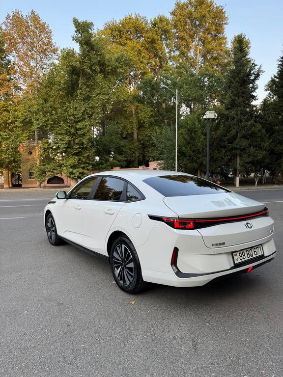 Changan Qiyuan A05, 1.5 L, 18.99 kWh, 2026 il, 5 000 km — Avtomobillər, Bakı (5)