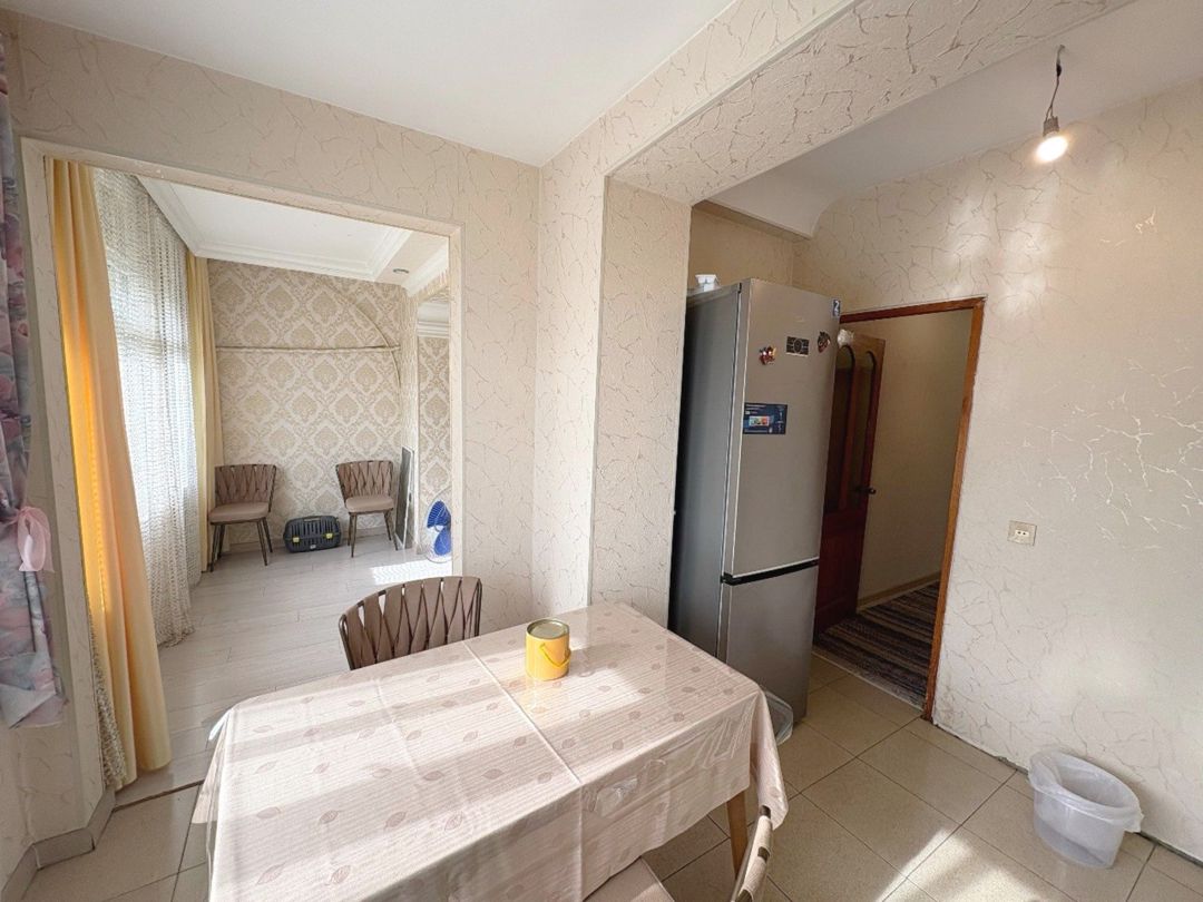 Satılır 2 otaqlı köhnə tikili 65 m² — Mənzil, Bakı (10)
