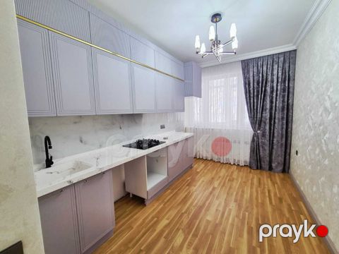 2-otaqlı yeni tikili, ak. Həsən Əliyev küç. 2a, 80 m²