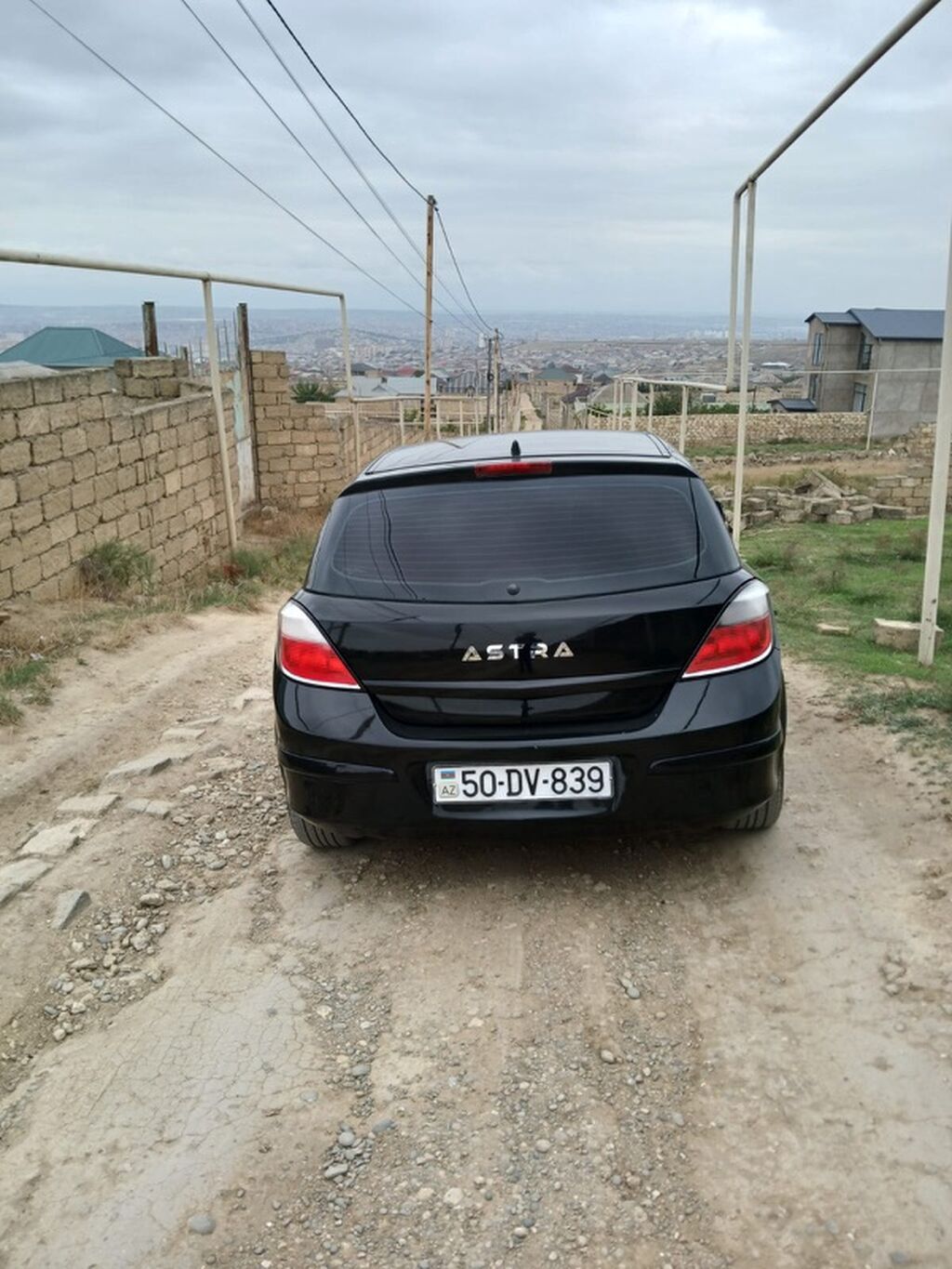 Opel Astra: 1.4 l | 2006 il 300000 km Hetçbek