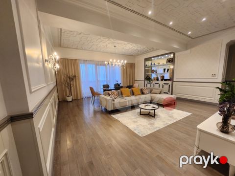 Satılır 4 otaqlı yeni tikili 222 m²
