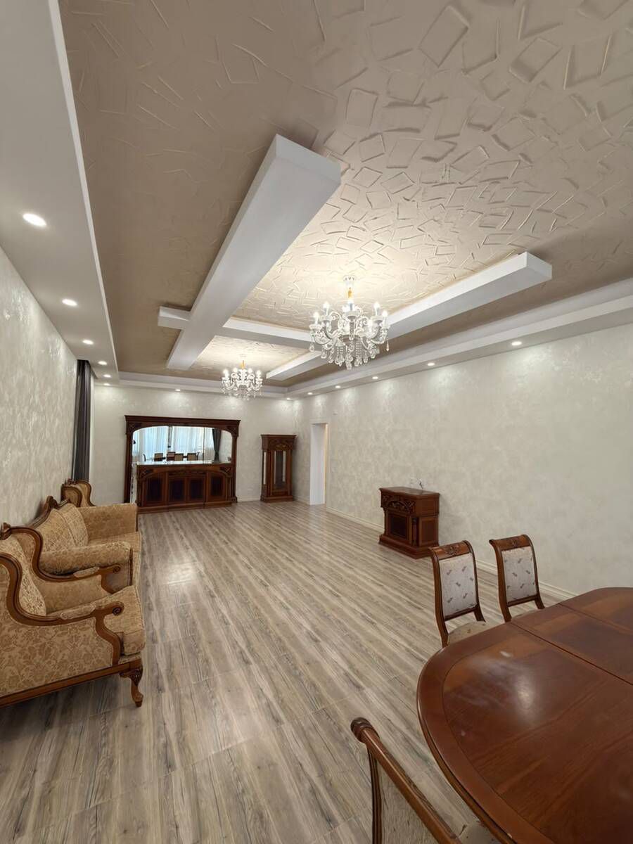 Satılır 5 otaqlı həyət evi/bağ evi 250 m² — Ev, villa, Bakı (6)