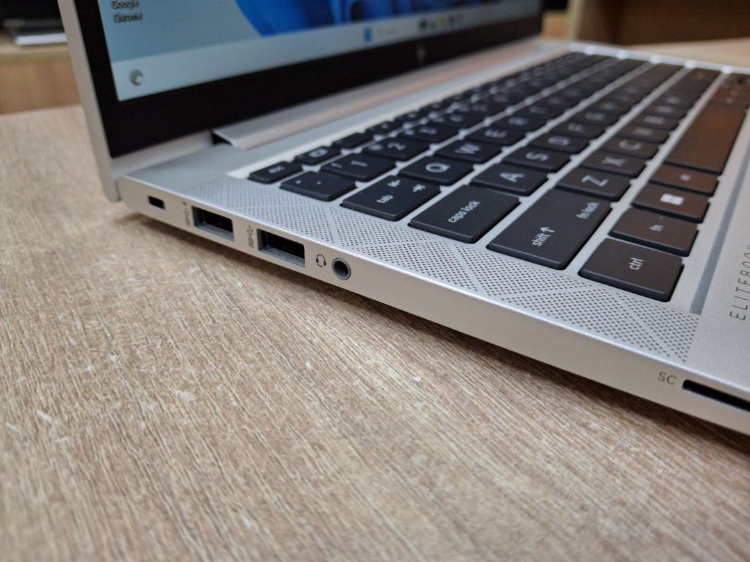 HP Elitebook 830 G8 i5 1145G7 16GB RAM 256GB SSD — Elektronika, Bakı (4)