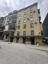 Satılır 3 otaqlı köhnə tikili 80 m² — Rəhim