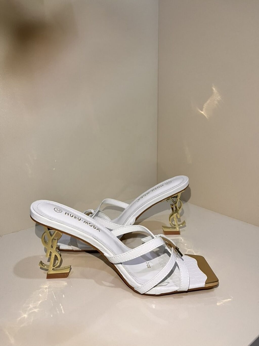 YSL Qadın Sandal — Ağ, Ölçü 39 — Tufl, Bakı (2)