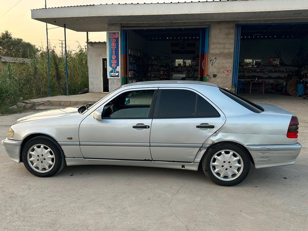 Mercedes C 200, 2.0 L, 1998 il, 240 000 km — Avtomobillər, Saatlı (3)