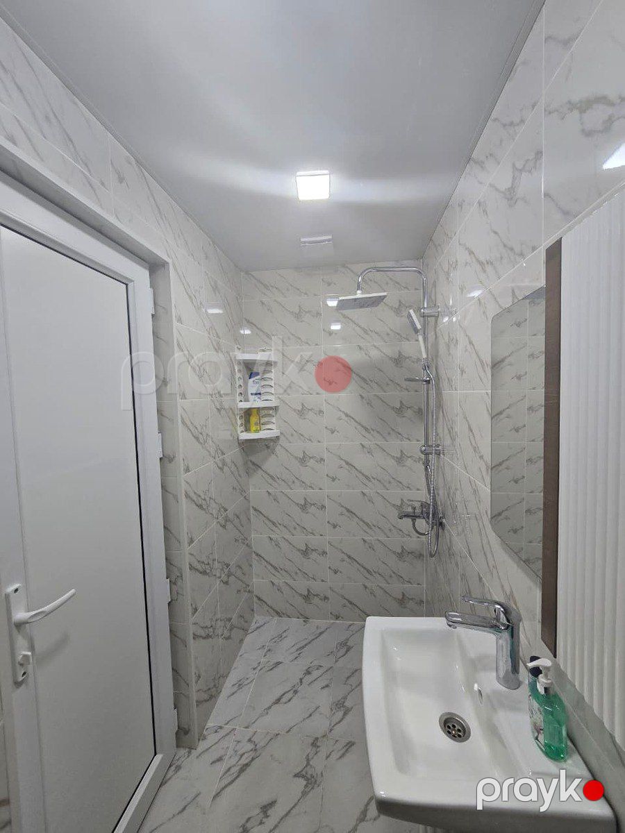 İcarəyə verilir 2 otaqlı köhnə tikili 45 m² — Mənzil, Bakı (10)