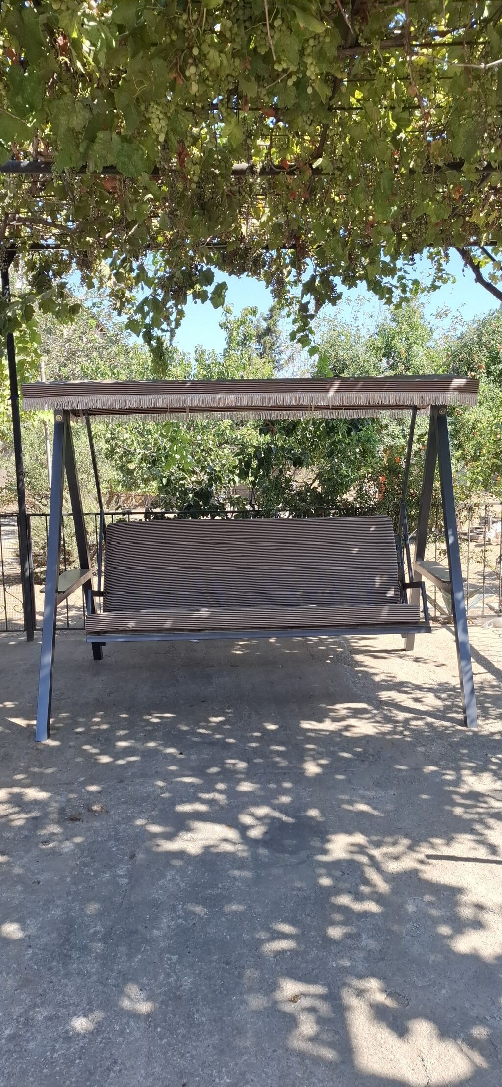 Yelləncək təzədi qalin gəmirdəndi böyuk yelləncəkdi uzunu 2.55 metr — Mebel, Digah (9)