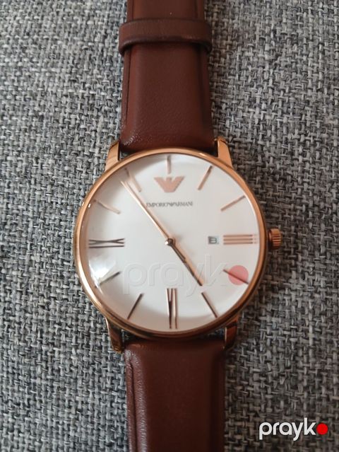 Emporio Armani qol saatı Zərif və klassik dizayna malik Emporio
