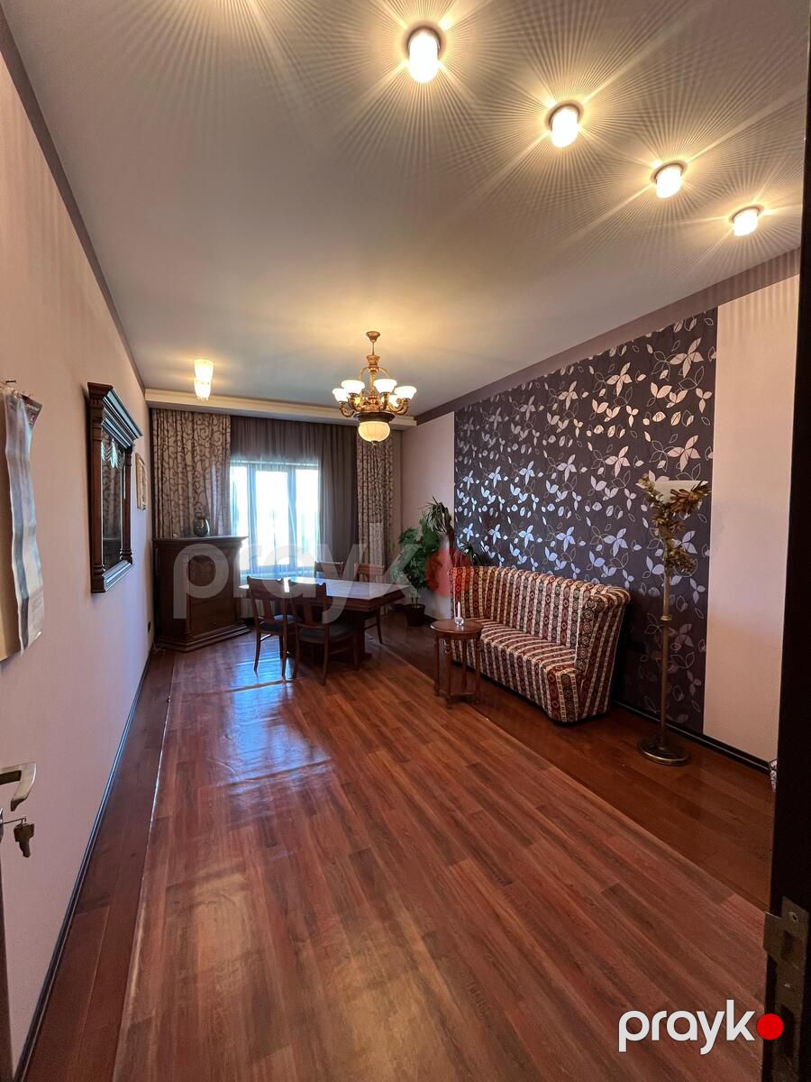 Satılır 4 otaqlı yeni tikili 200 m² — Mənzil, Bakı (6)