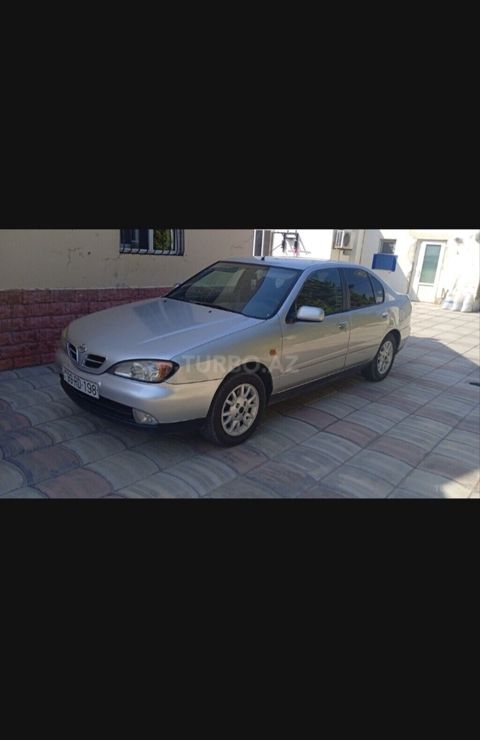 Nissan Almera satılır