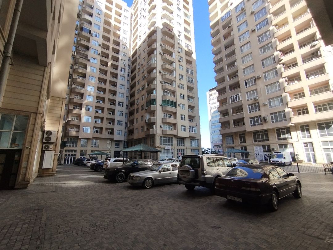 3-otaqlı yeni tikili, 8 Noyabr m., 150 m² — Daşınmaz əmlak, Bakı