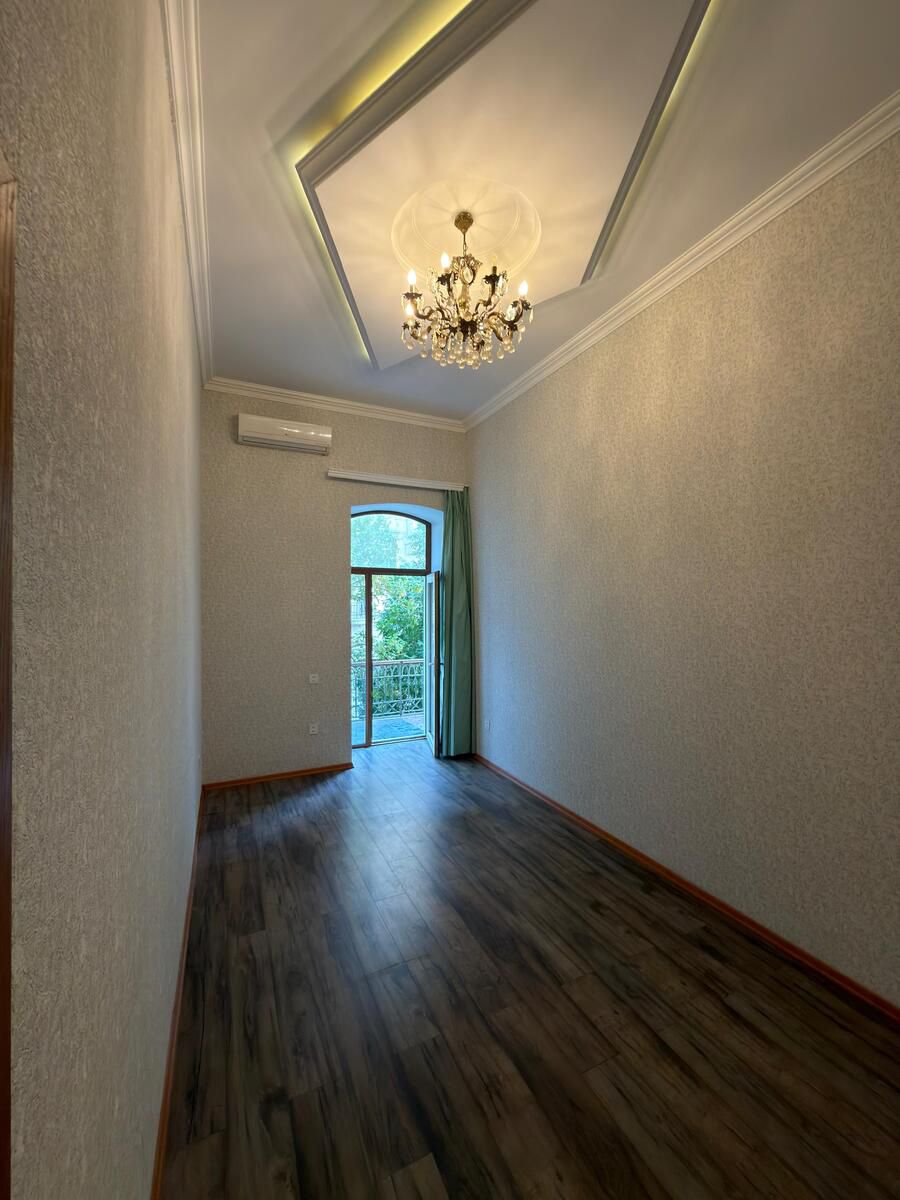 Satılır 3 otaqlı köhnə tikili 110 m² — Mənzil, Bakı (6)