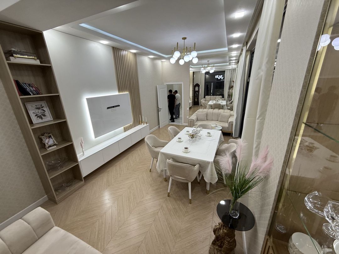 Satılır 4 otaqlı yeni tikili 135 m² — Mənzil, Bakı (2)