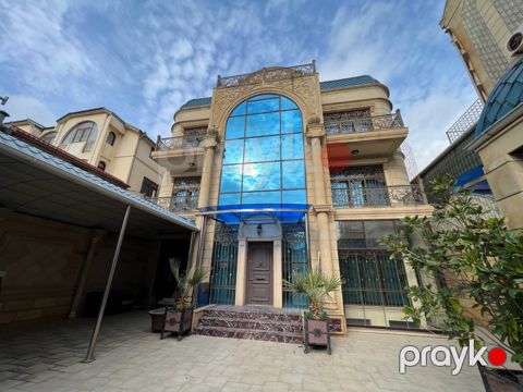Satılır 8 otaqlı həyət evi/bağ evi 1000 m²
