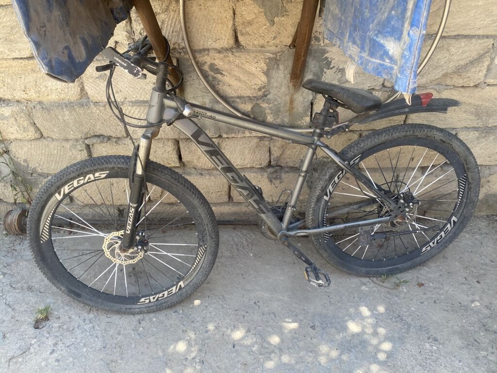 VEGAS hardtail dağ velosipedi - Geniş alüminium çərçivə, yuxarı — Dağ velosipedləri, Bakı (2)