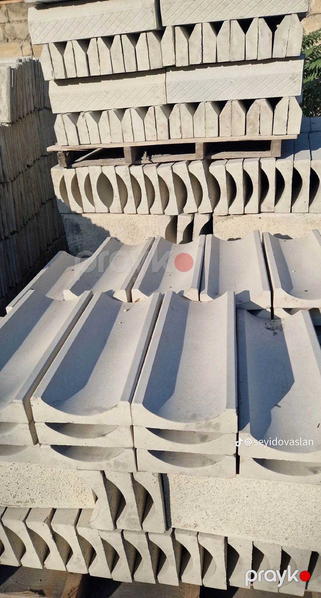 Beton daşlar — Beton, Bakı (13)