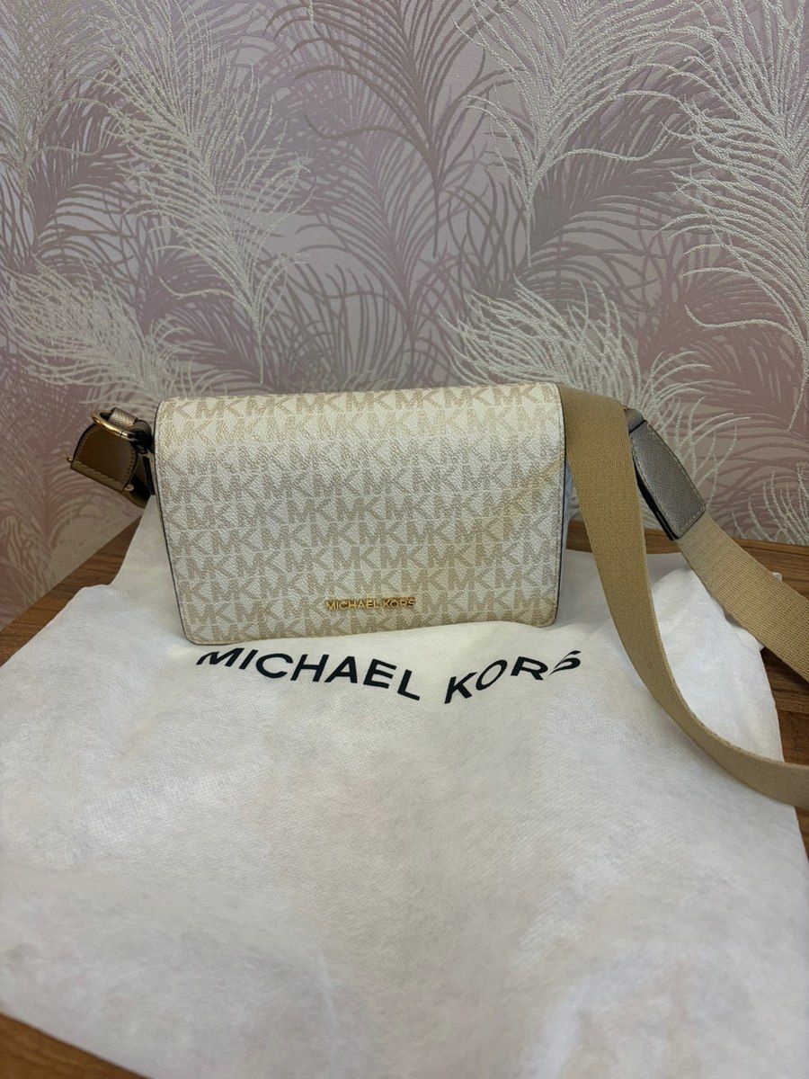 Çanta Michael Kors — Aksesuarlar, Bakı
